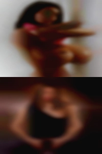 Ghetto beautiful nude woman NSA massage fun.